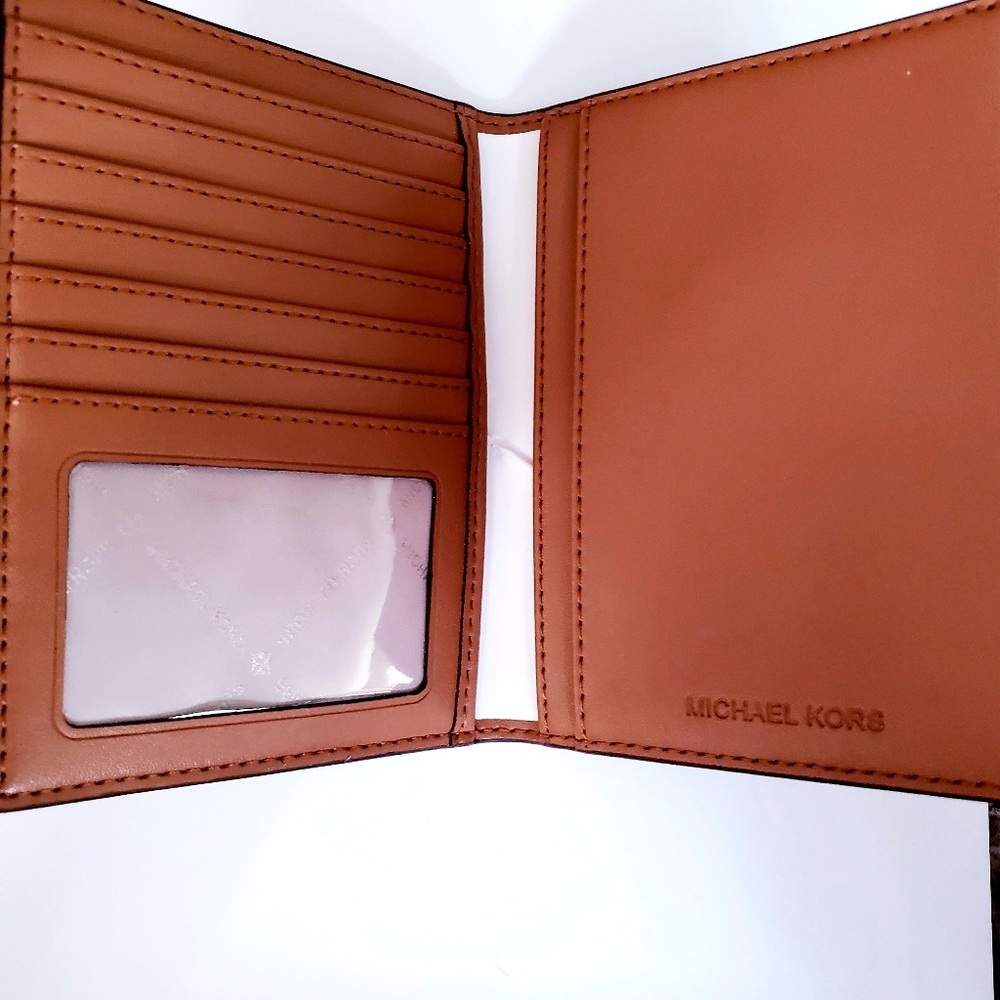 Michael Kors Passport Wallet - Picture 2 of 3